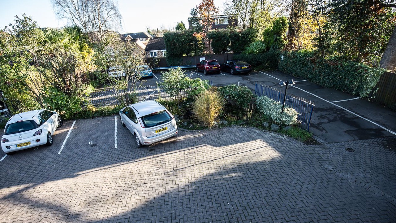 Photo of Others in Kenilworth