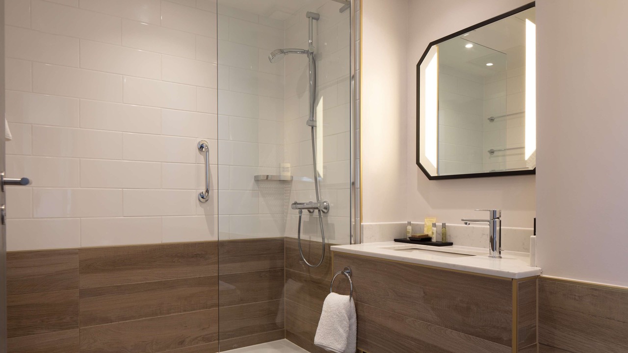 Photo of Bathroom in Nottingham City Centre