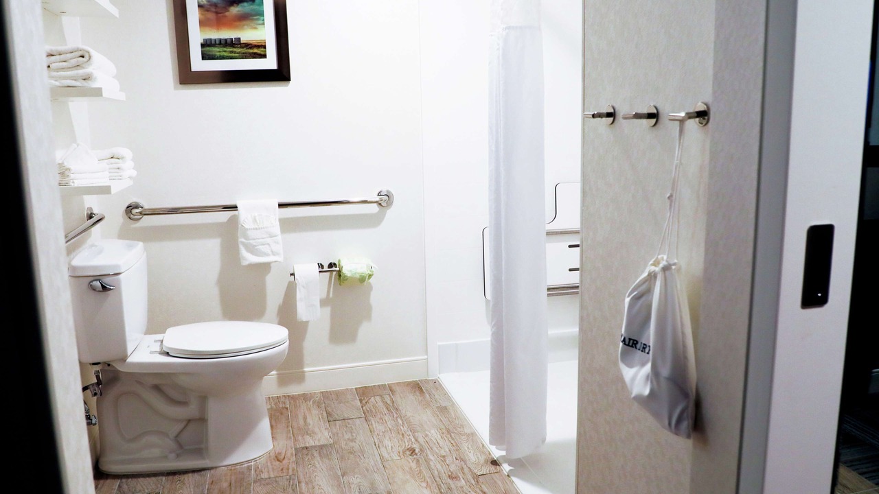 Photo of Bathroom in Muskogee