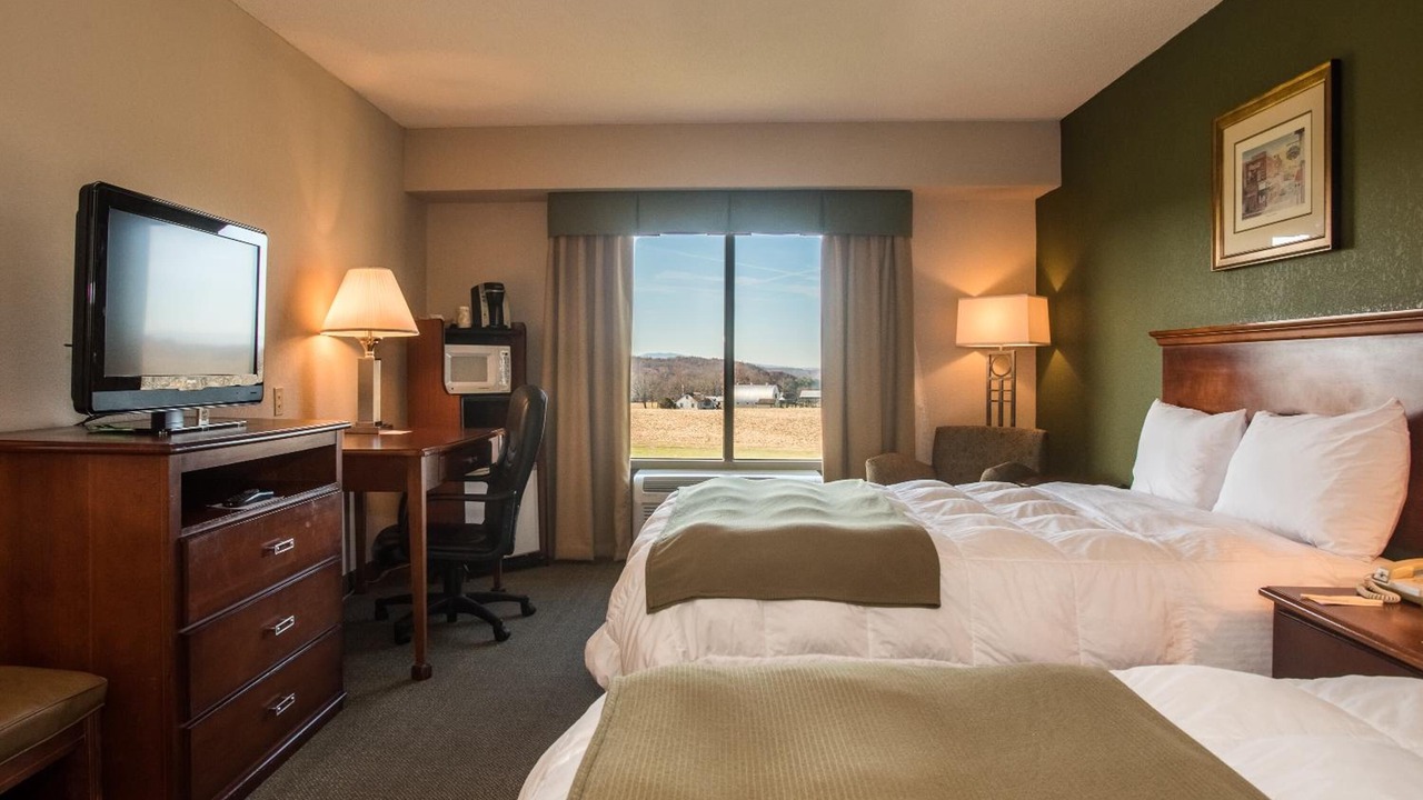 Photo of Bedroom in Orange