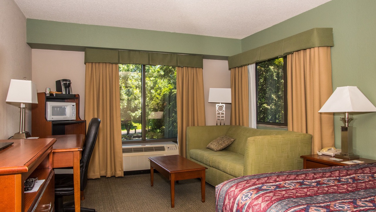 Photo of Bedroom in Orange