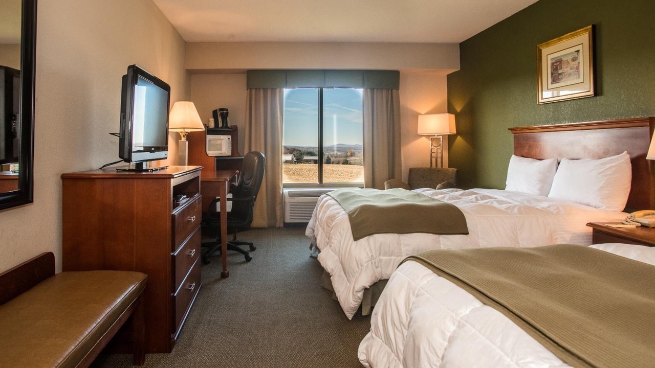 Photo of Bedroom in Orange
