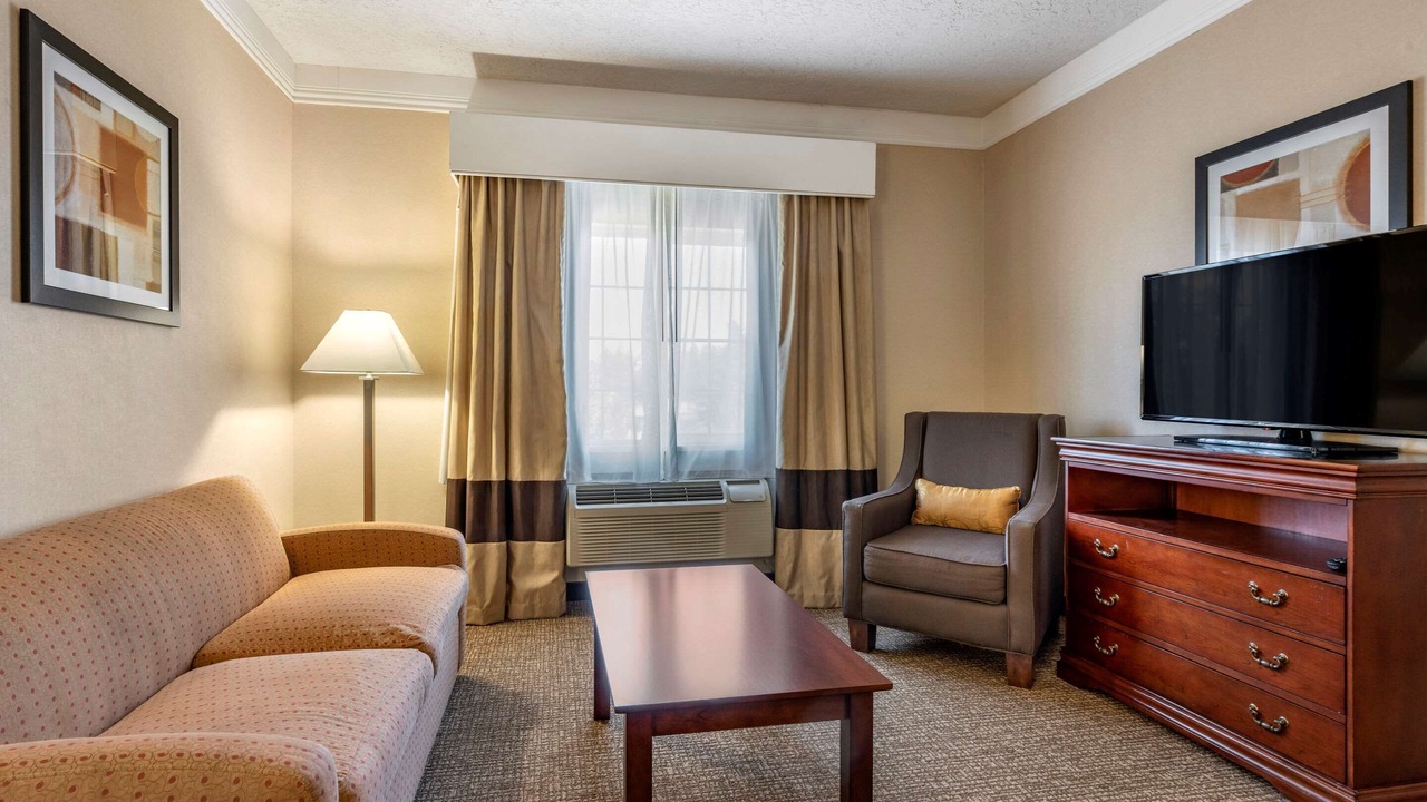 Photo of Others in Albany