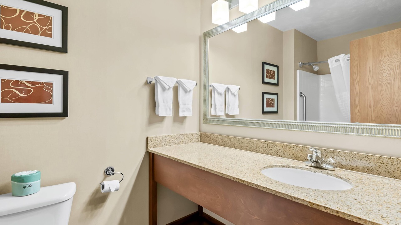 Photo of Others in Albany