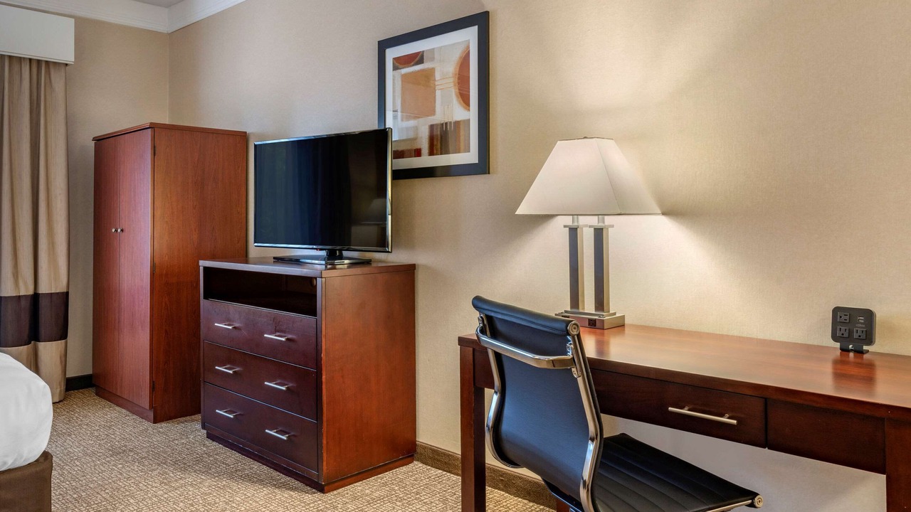 Photo of Others in Albany