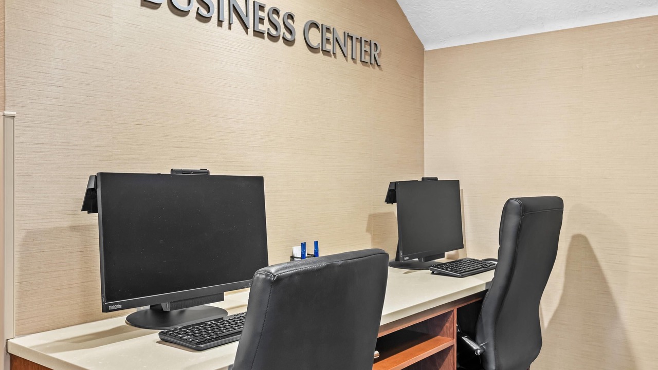 Photo of Others in Albany