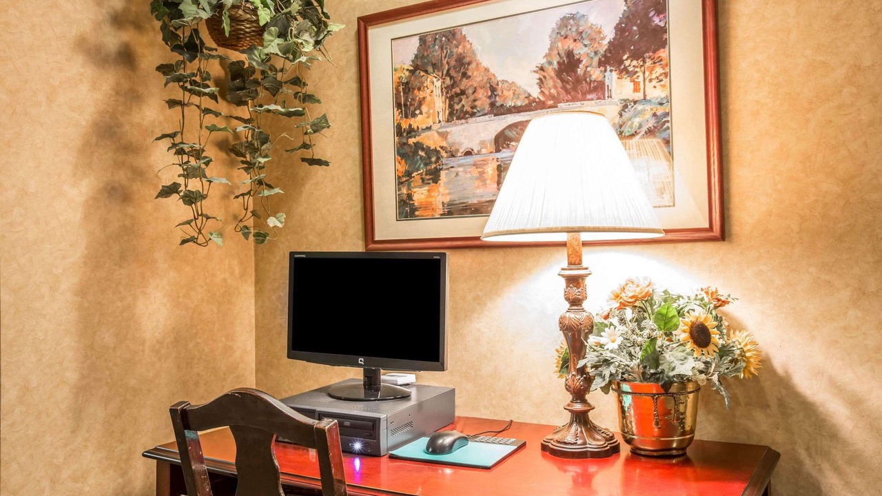 Photo of Others in Greeneville