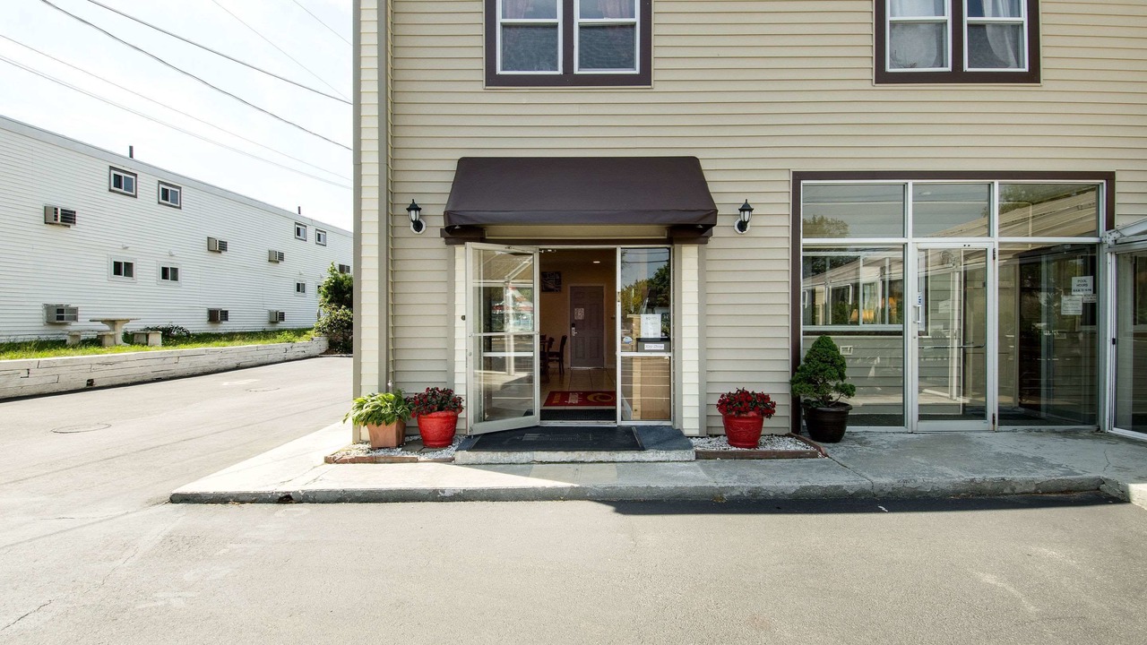 Photo of Outdoor in West Yarmouth