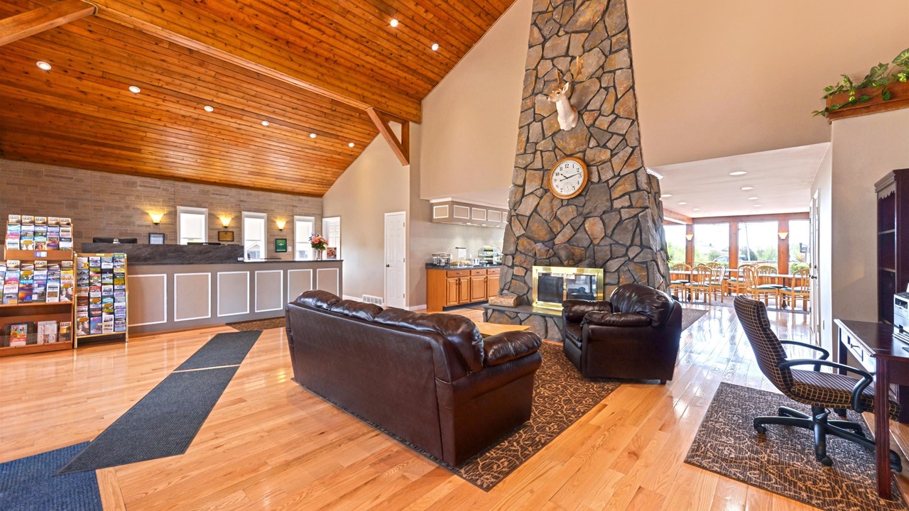 Photo of Livingroom in Plattsburgh