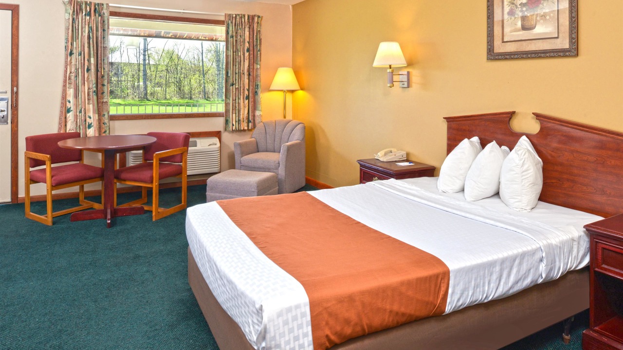 Photo of Bedroom in Plattsburgh