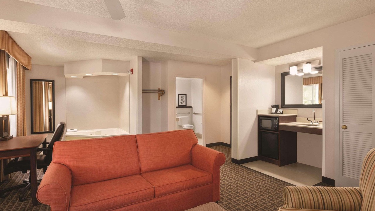 Photo of Bedroom in Lawrenceville