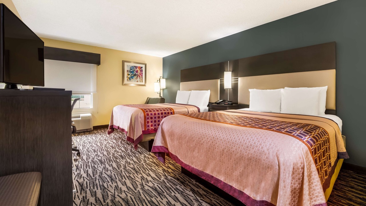 Photo of Bedroom in Perry