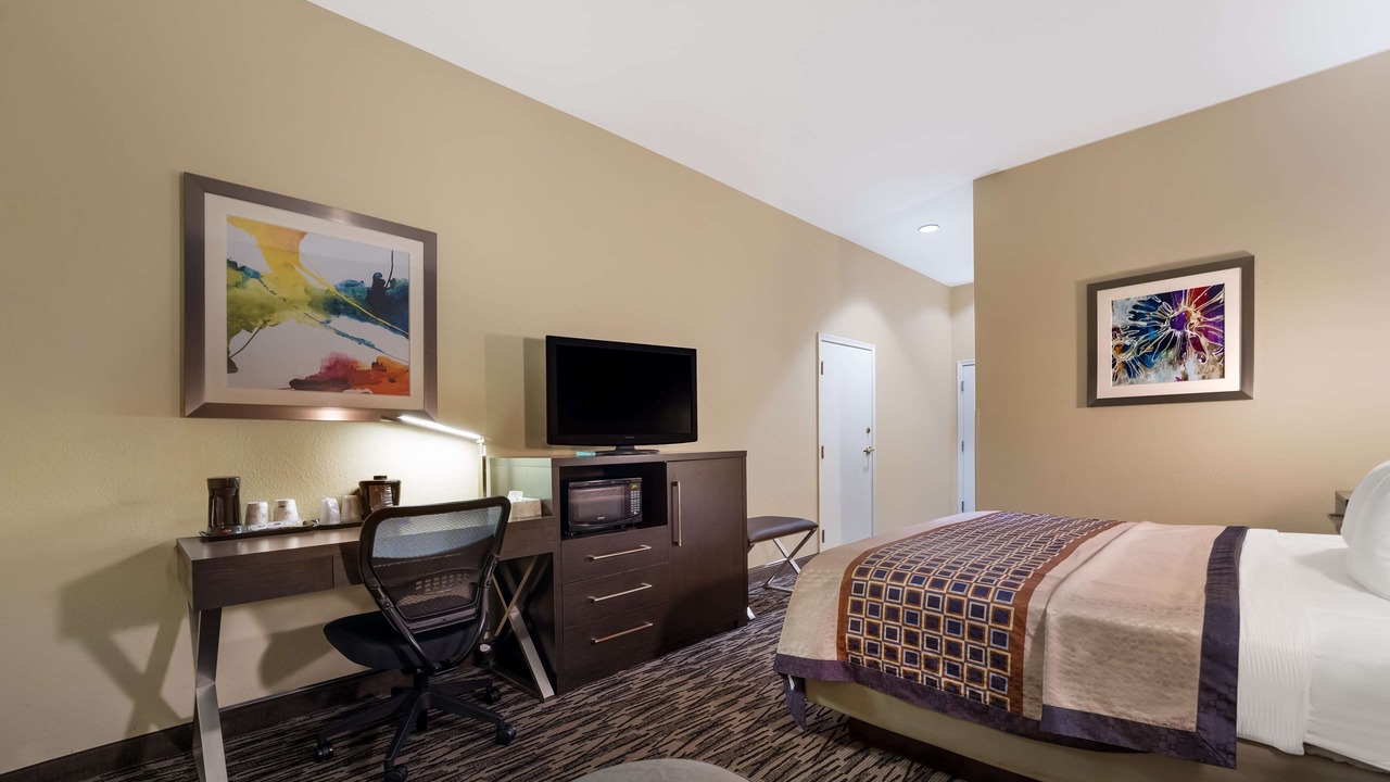 Photo of Bedroom in Perry