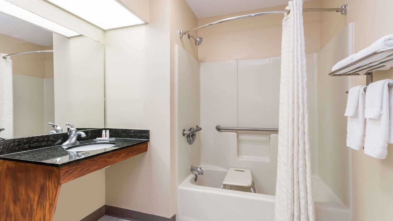 Photo of Bathroom in Waycross