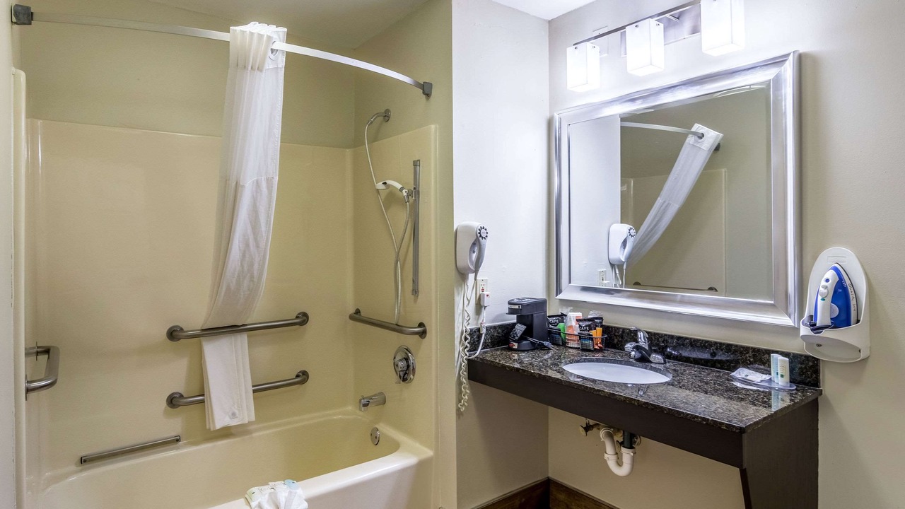 Photo of Bathroom in Auburn - Opelika