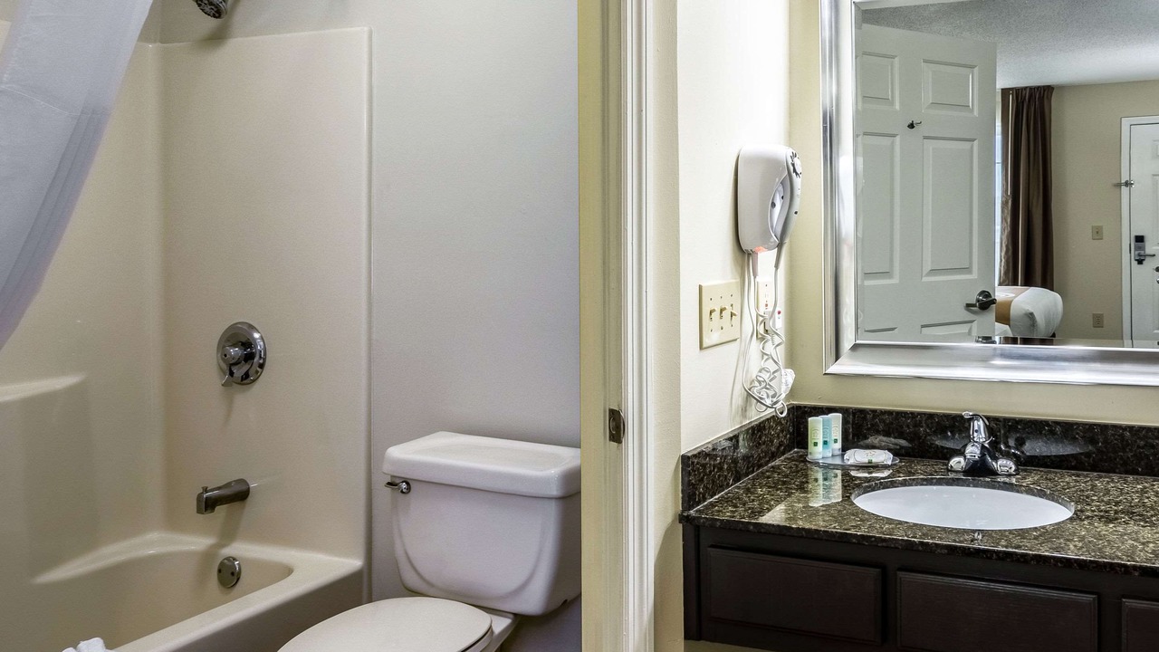 Photo of Bathroom in Auburn - Opelika