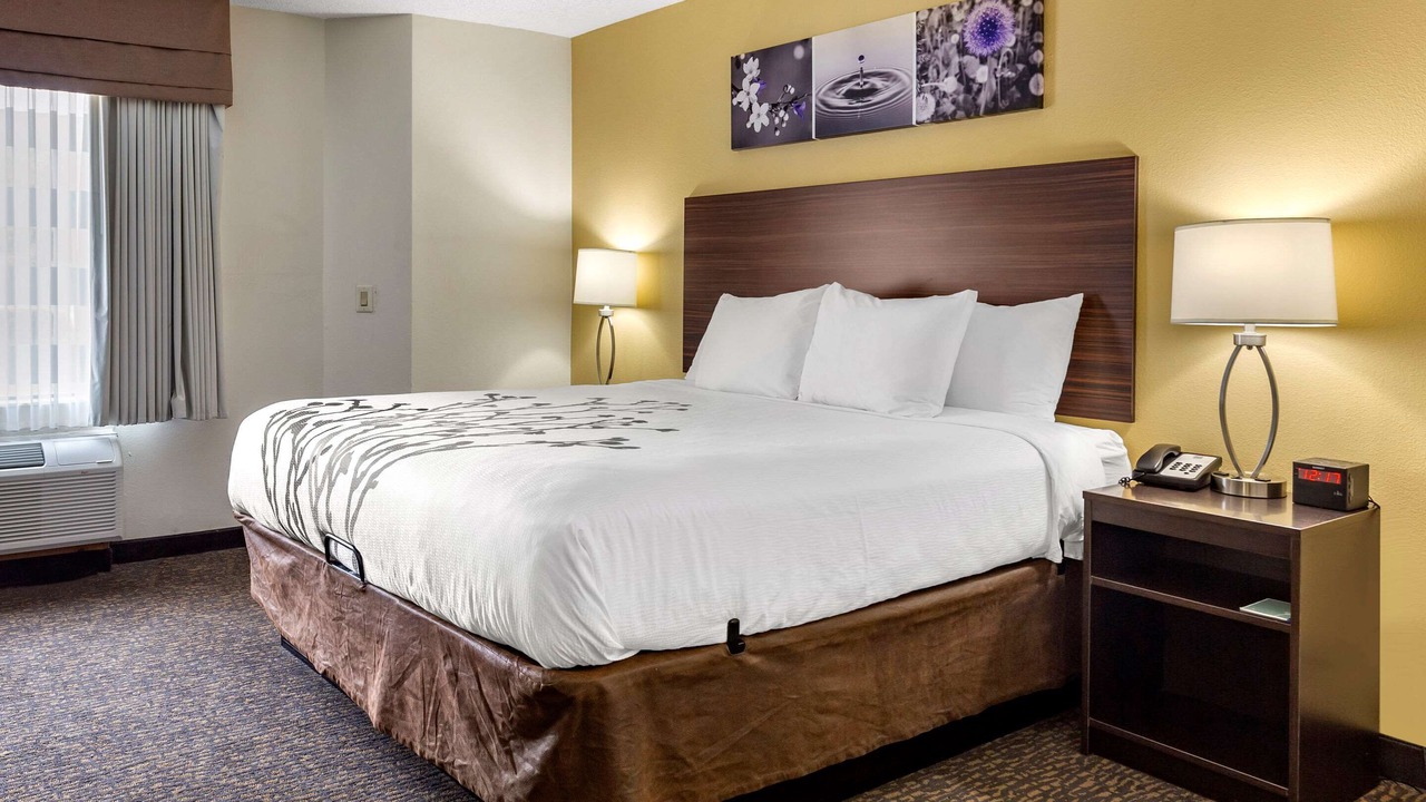 Photo of Bedroom in Henderson
