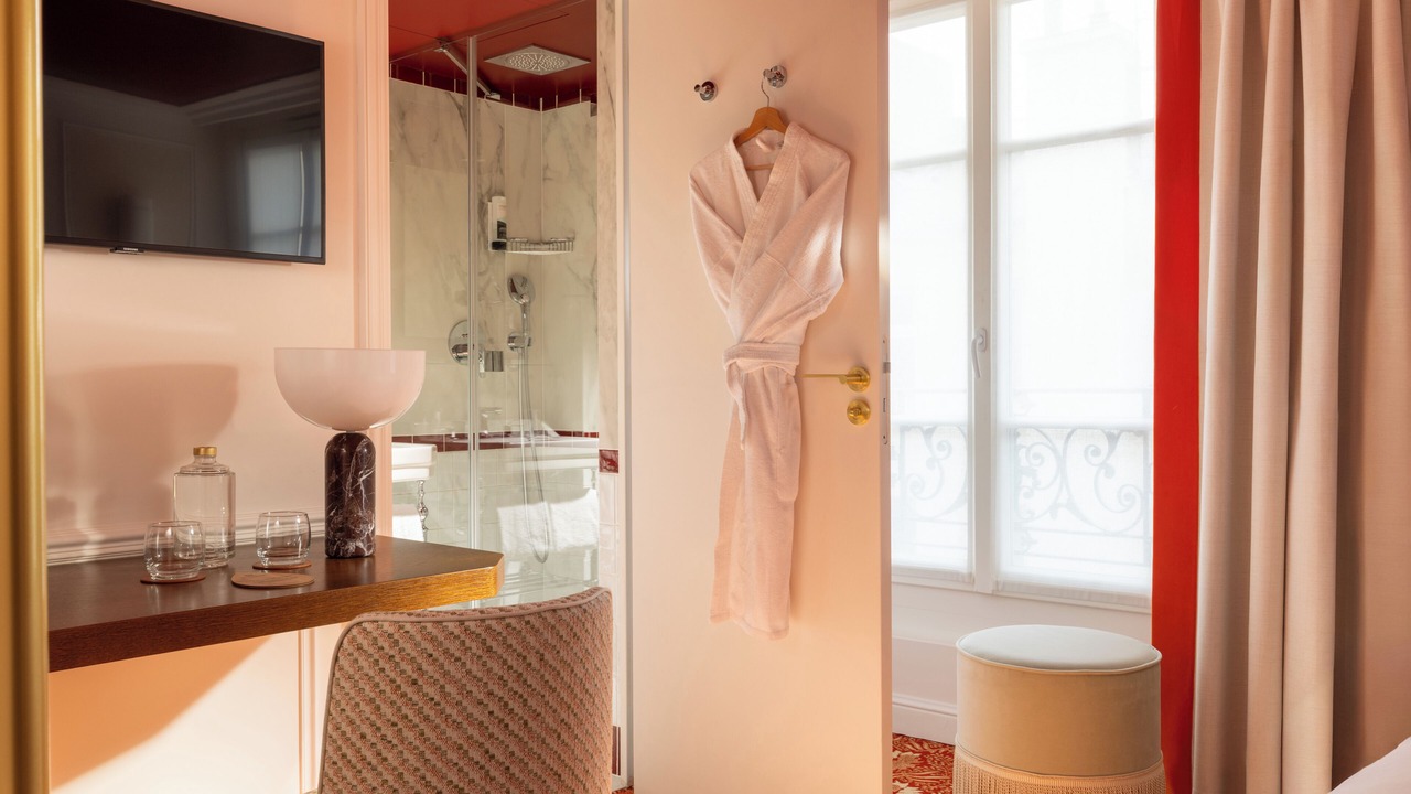 Photo of Bedroom in Quartier du Gros-Caillou