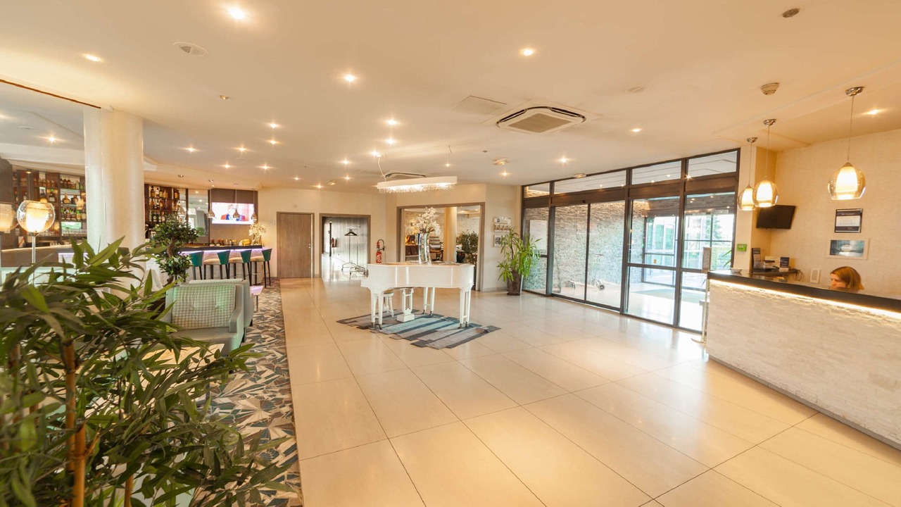 Photo of Others in Evreux