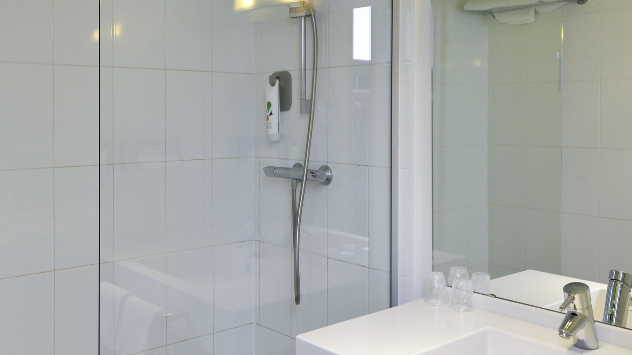 Photo of Bathroom in Champniers