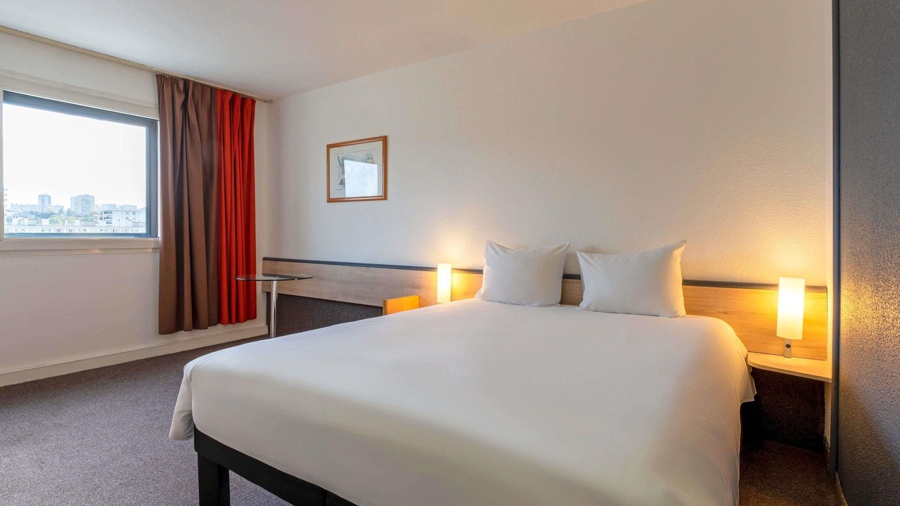 Photo of Bedroom in Pantin