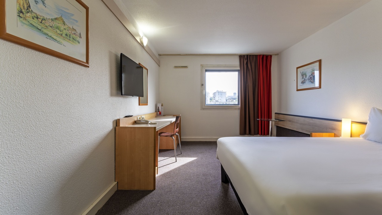 Photo of Bedroom in Pantin