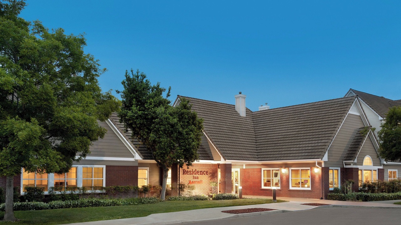 Photo of Outdoor in Nut Tree