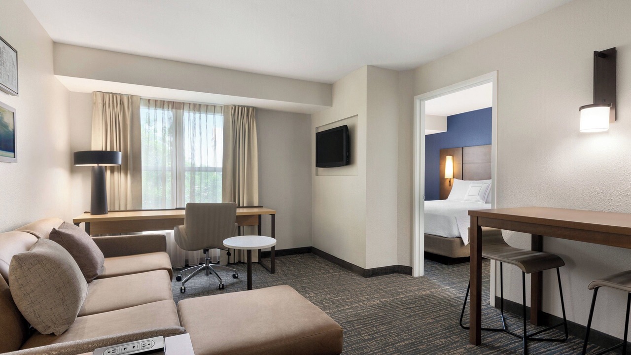 Photo of Others in Nut Tree