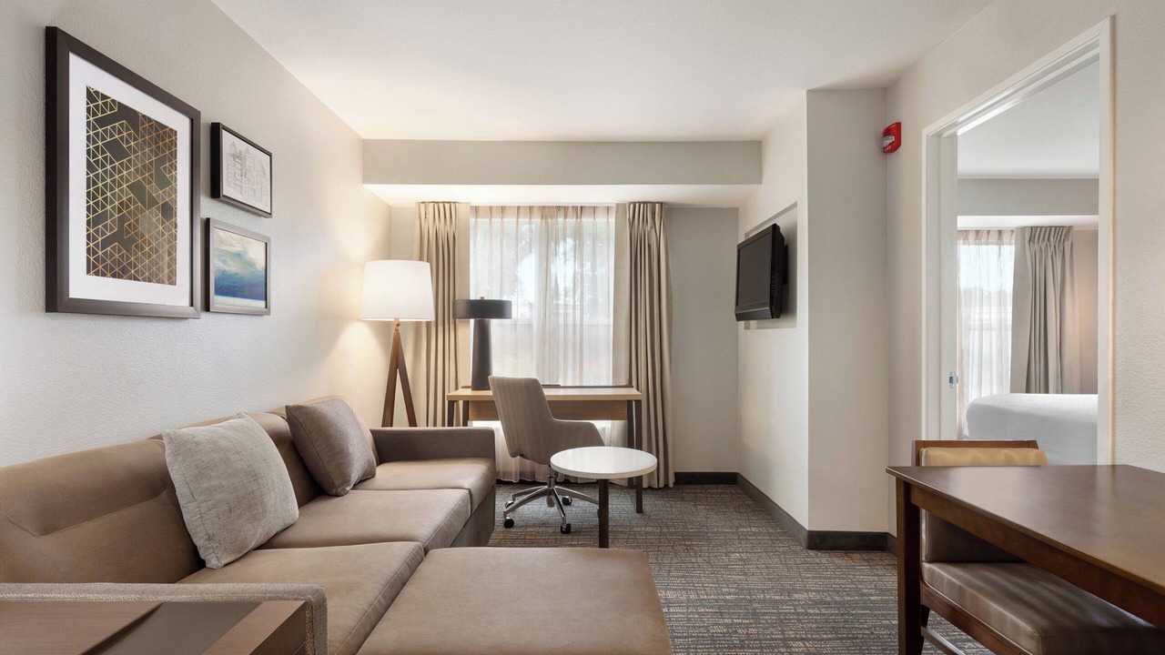 Photo of Others in Nut Tree