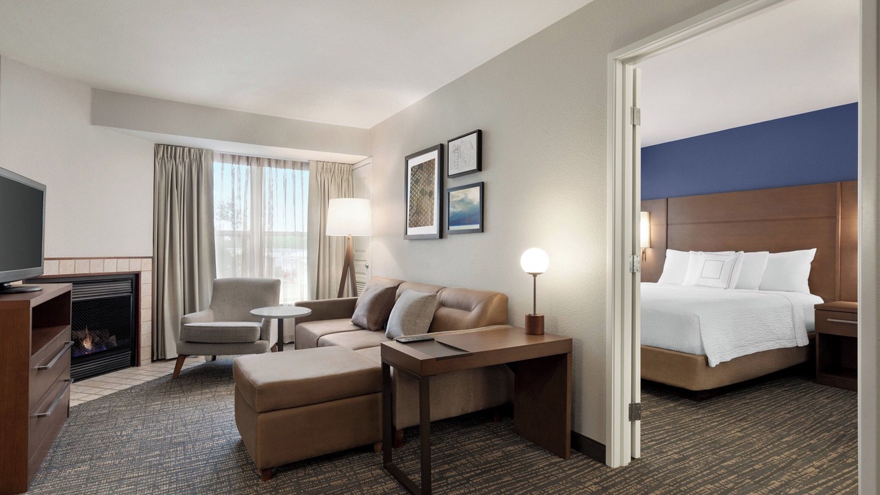 Photo of Others in Nut Tree