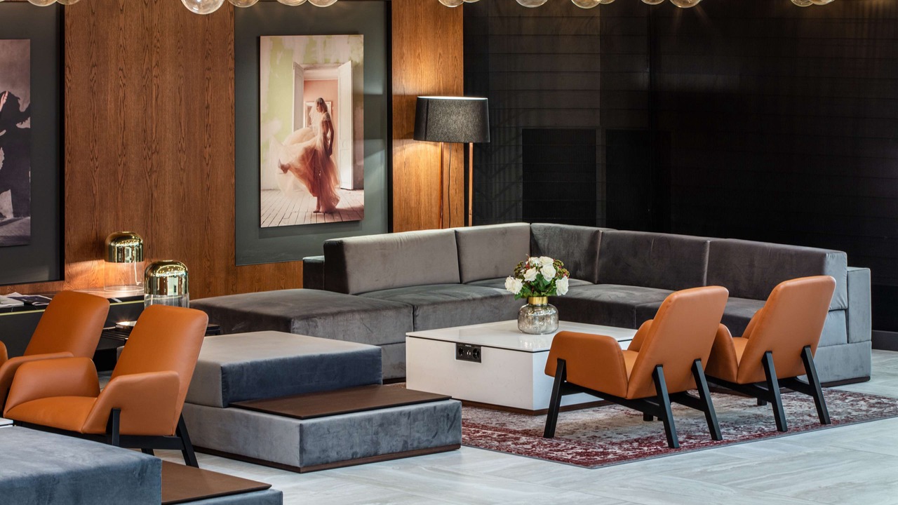 Photo of Others in Vorstadte