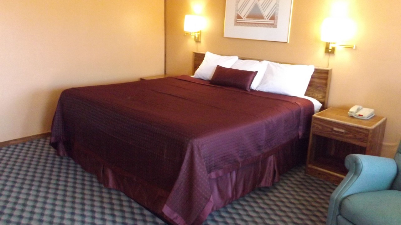 Photo of Bedroom in Tucumcari