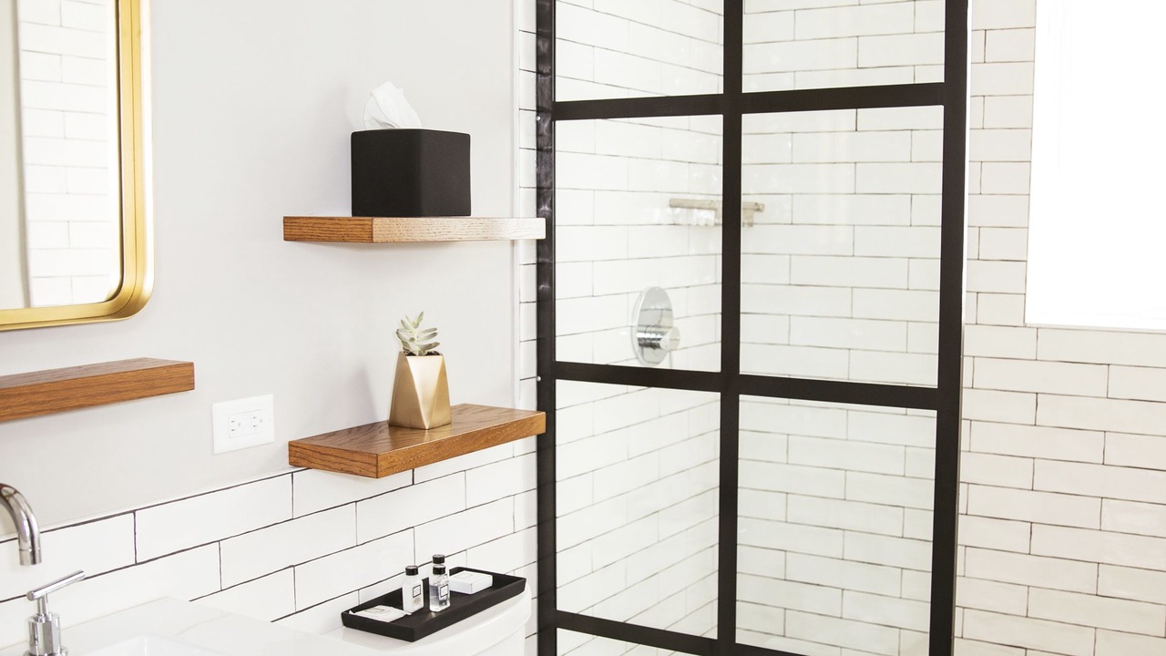 Photo of Bathroom in Wicker Park