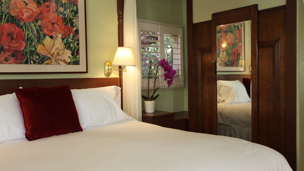 Photo of Others in Freestone