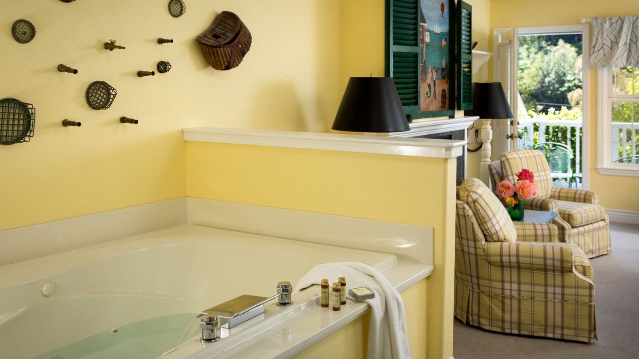 Photo of Others in Freestone