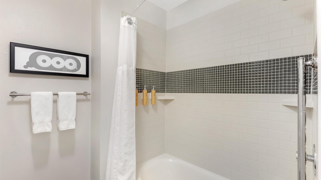 Photo of Bathroom in Gateway