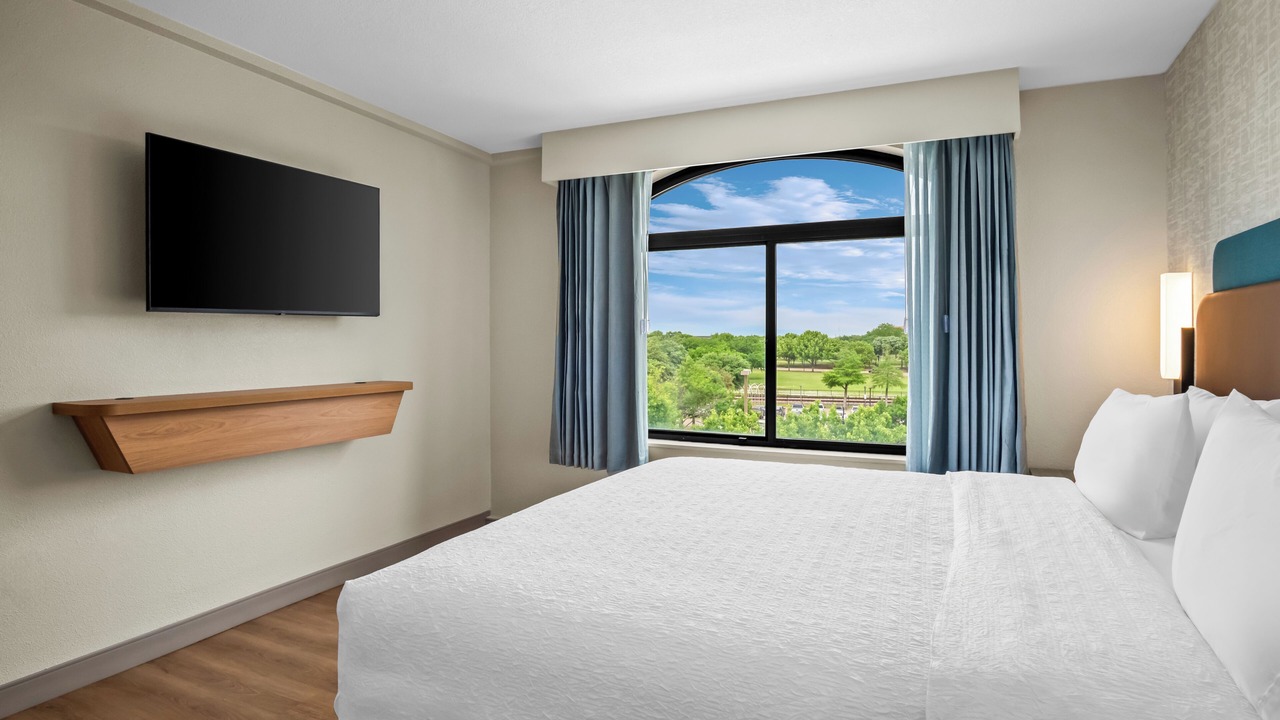 Photo of Bedroom in Addison