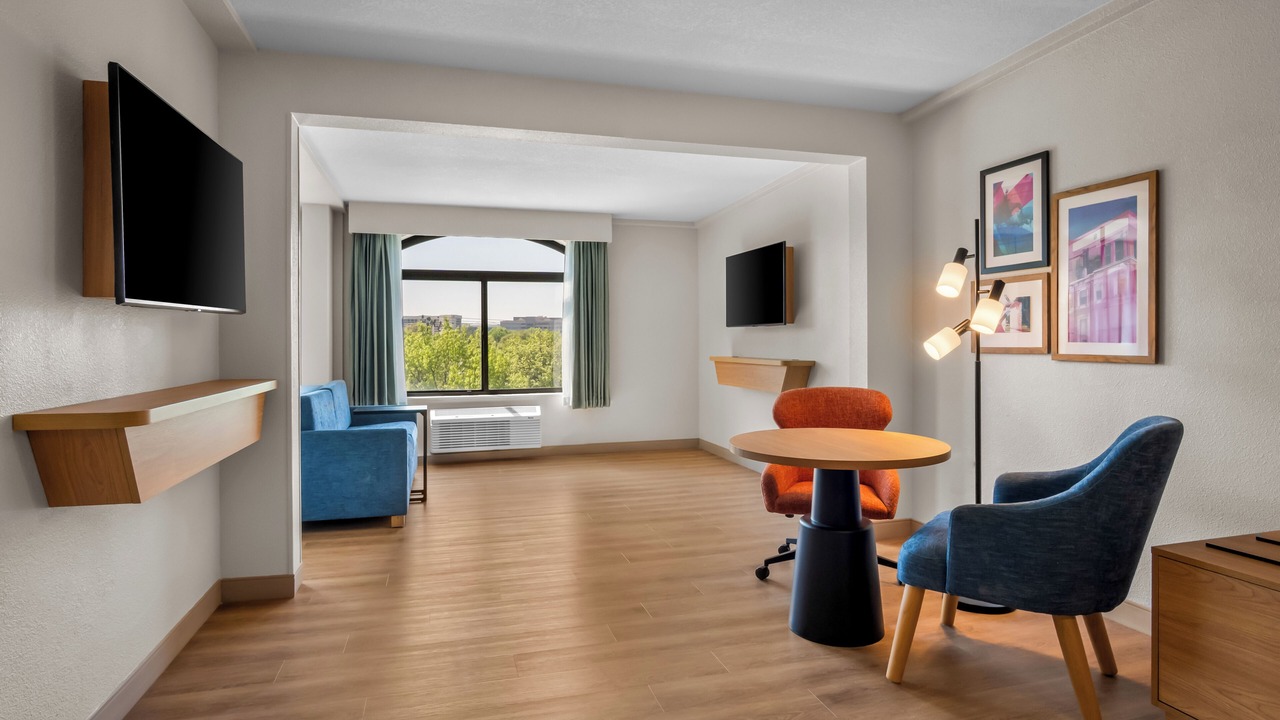 Photo of Bedroom in Addison