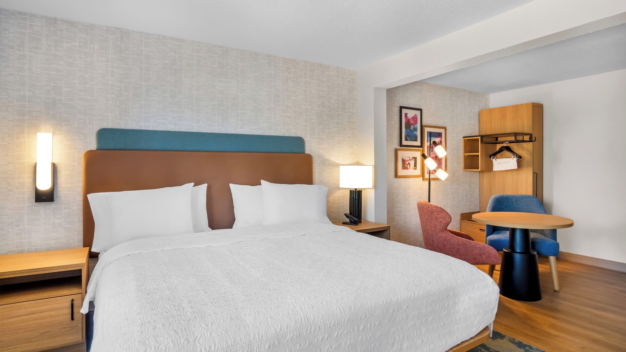 Photo of Bedroom in Addison