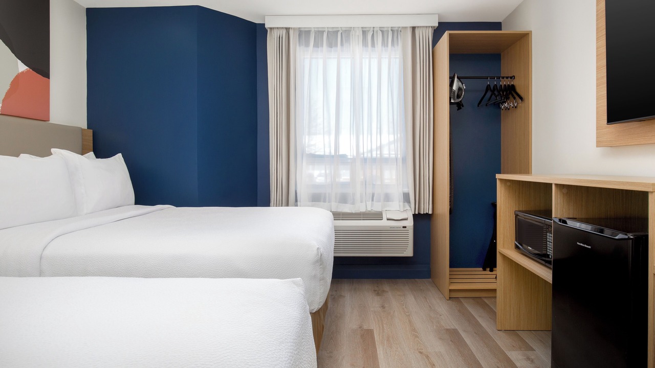 Photo of Bedroom in Northeast Mississauga