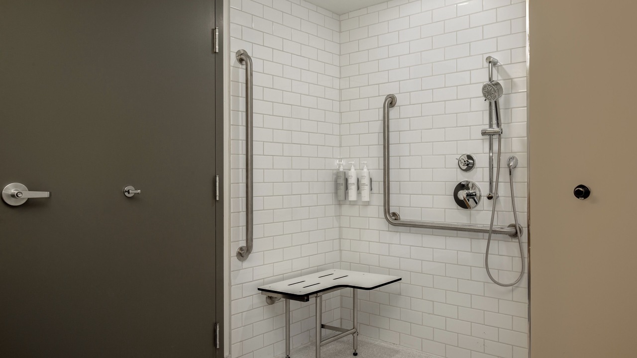Photo of Bathroom in Northeast Mississauga