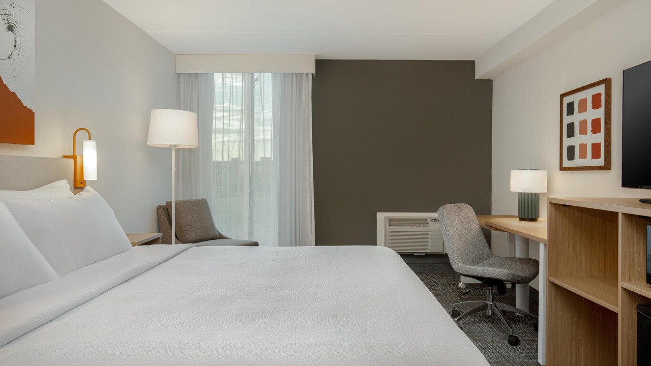 Photo of Bedroom in Northeast Mississauga