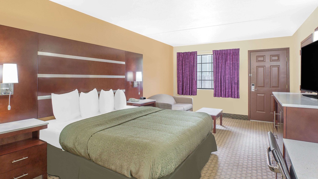 Photo of Bedroom in Fayetteville