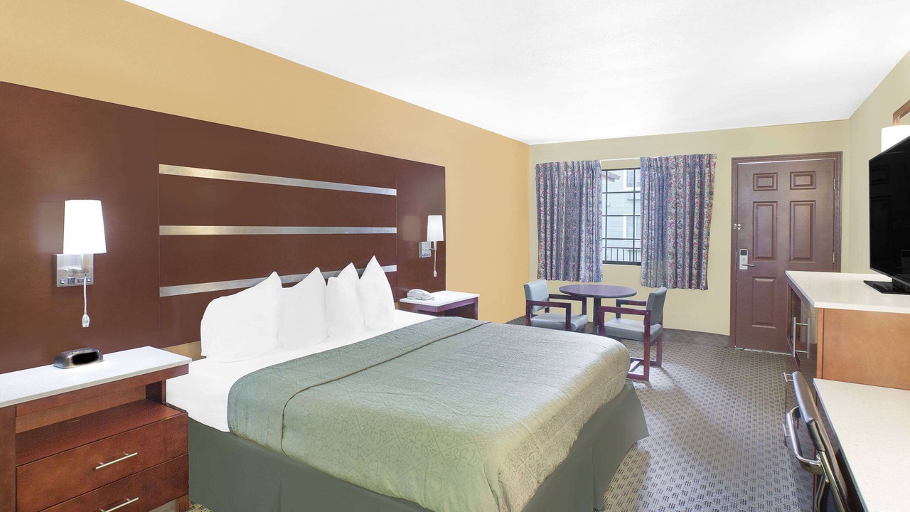 Photo of Bedroom in Fayetteville