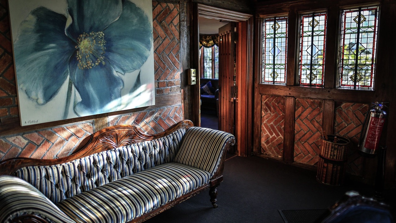 Photo of Others in Horley