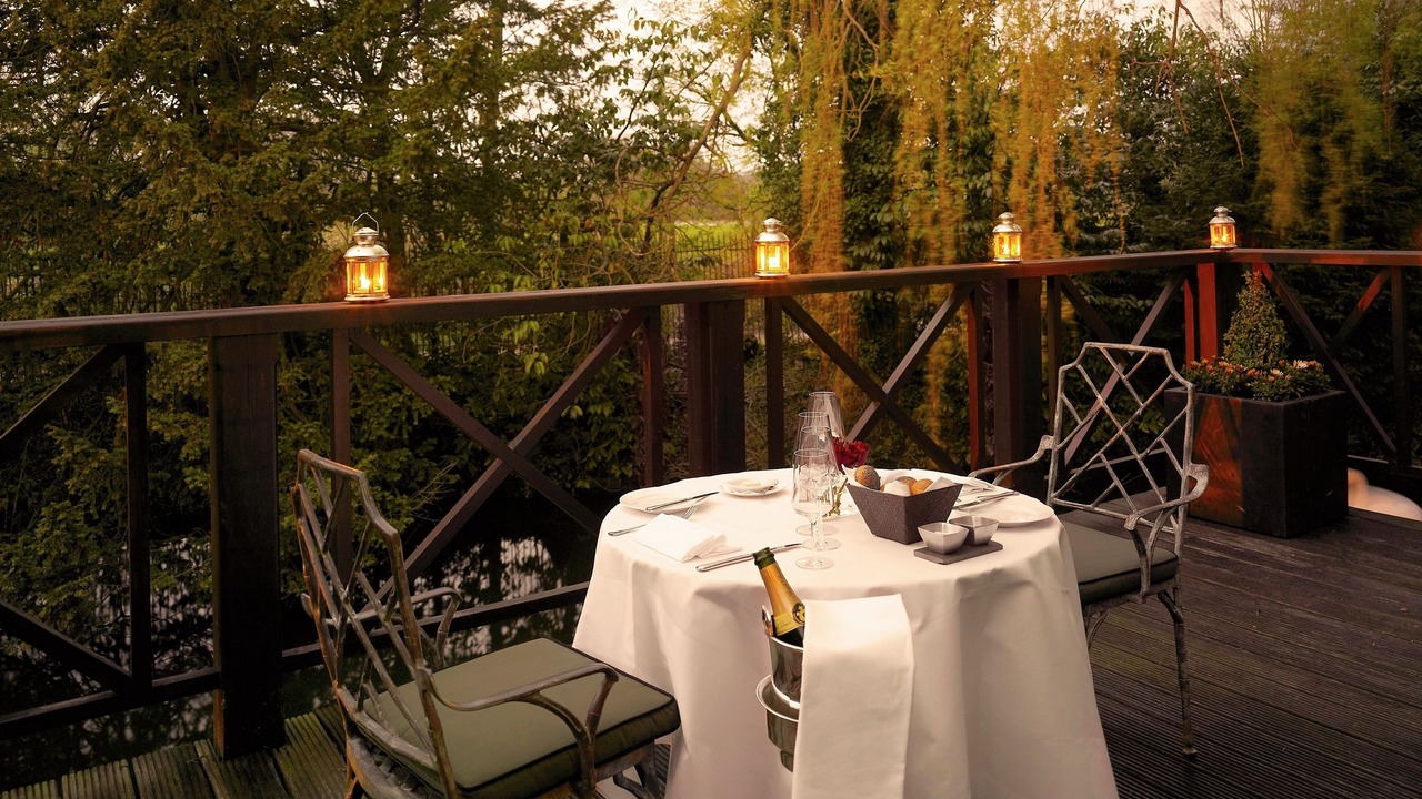 Photo of Bedroom in Horley