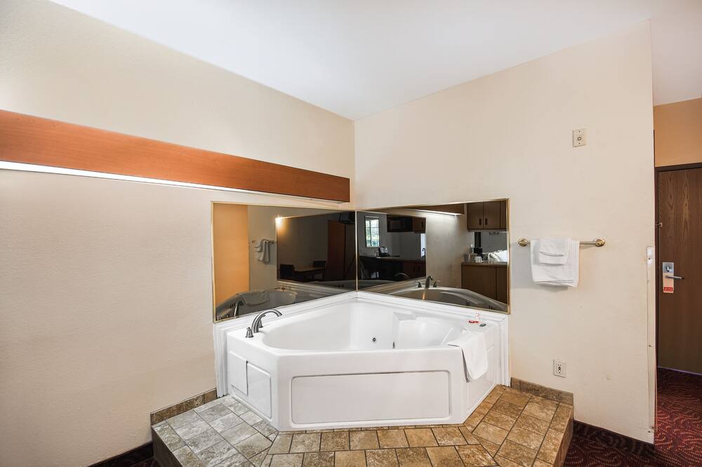 Photo of Bathroom in Mesquite