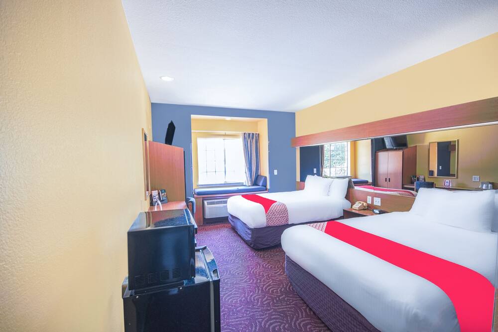 Photo of Bedroom in Mesquite