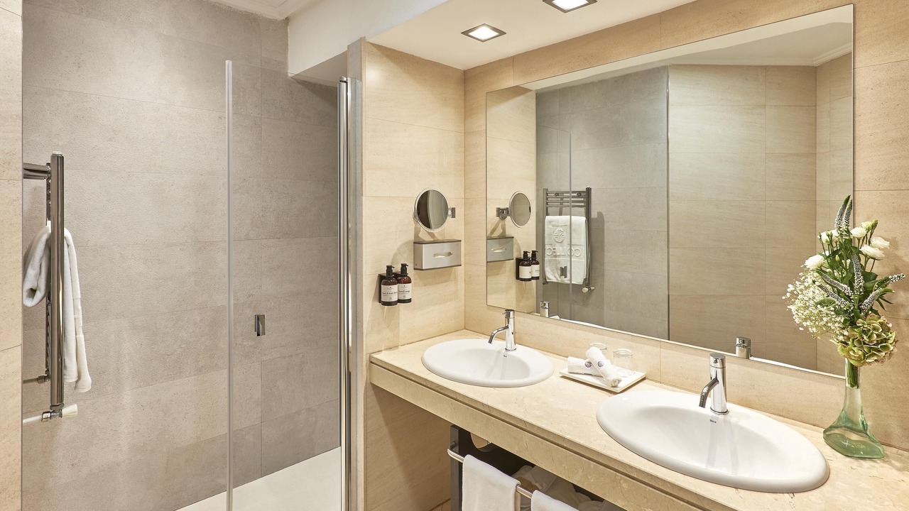 Photo of Bathroom in Zaragoza Old Town
