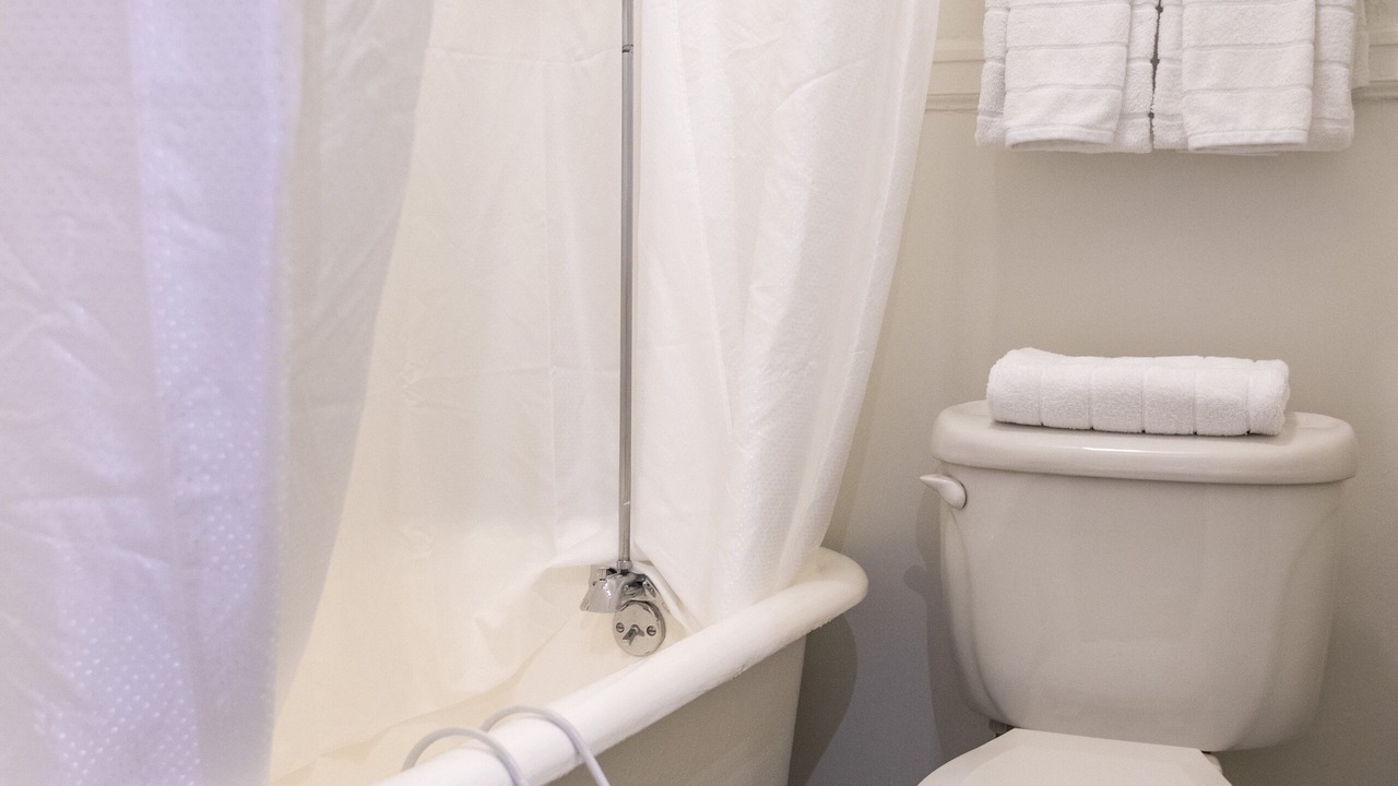 Photo of Bathroom in Chinatown